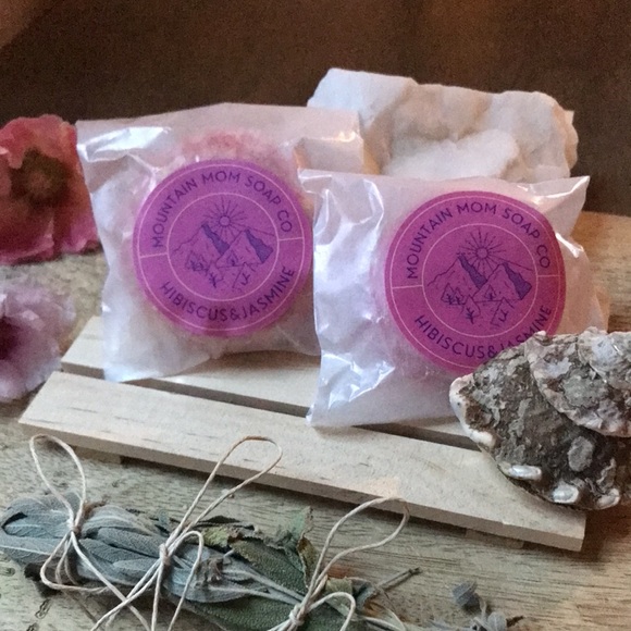 VEGAN GLYCERIN BAR SOAP & SHAMPOO AND CONDITIONER Bundle / Mountain Mom Soap Co - Picture 6 of 10